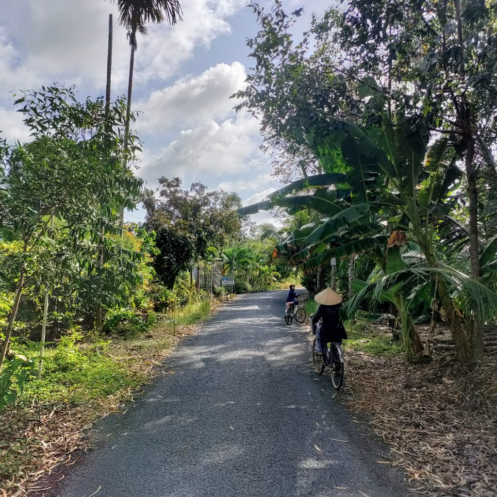 Hình ảnh này chưa có thuộc tính alt; tên tệp của nó là Cycling-women-1024x1024.jpg